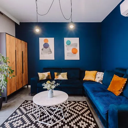 Nowickiego Apartment *